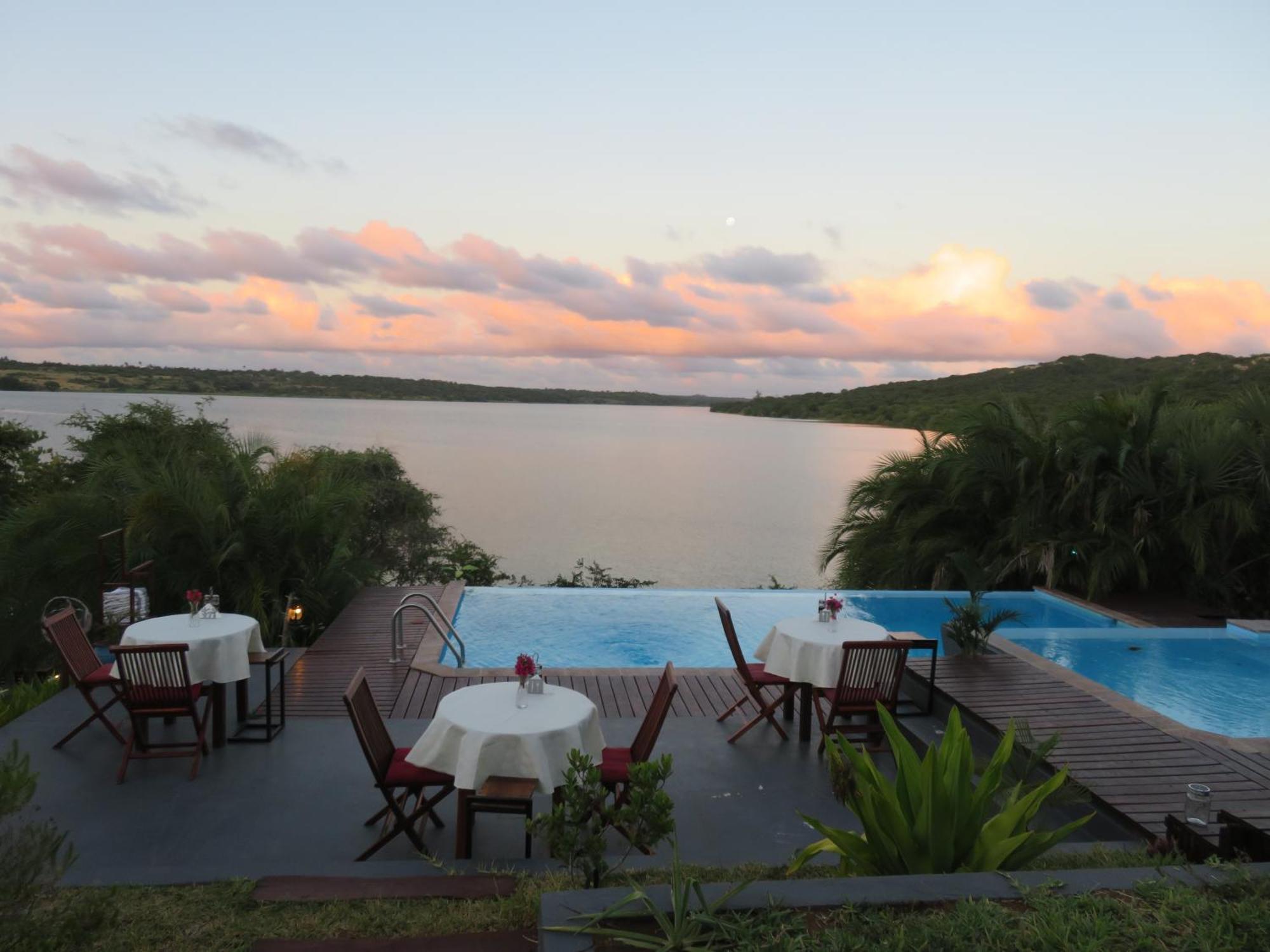 Naara Eco Lodge & Spa Шиденгел Екстериор снимка