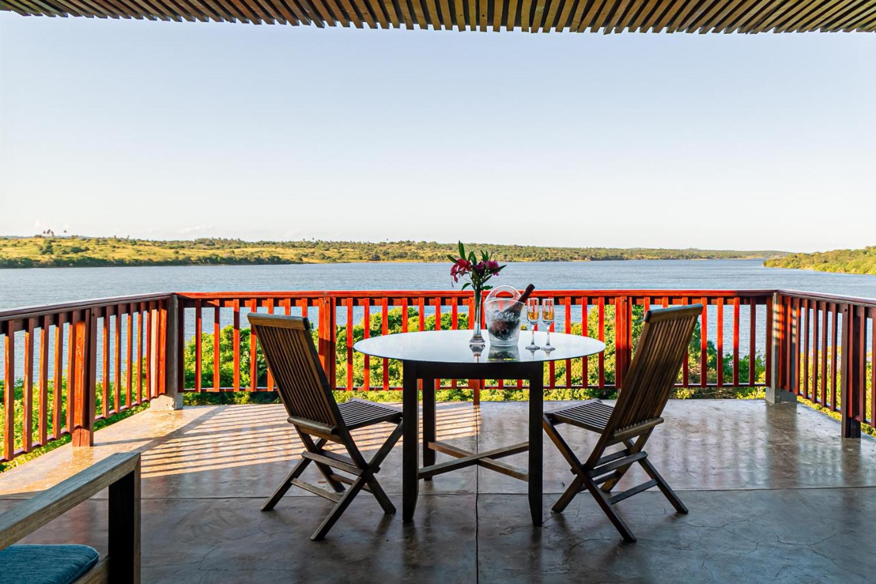 Naara Eco Lodge & Spa Шиденгел Екстериор снимка