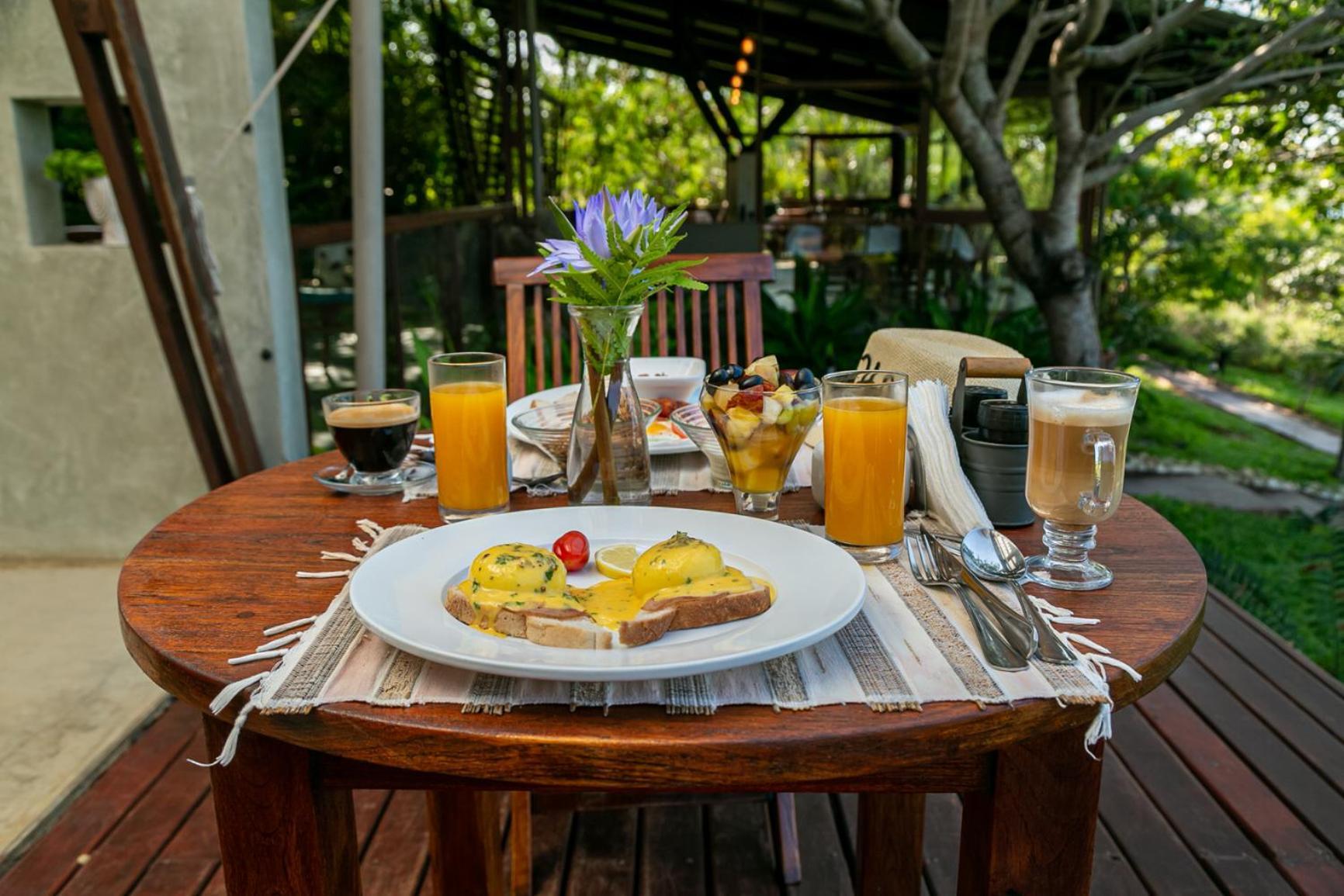 Naara Eco Lodge & Spa Шиденгел Екстериор снимка